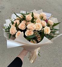 Букет Кремовые розы Латте в Шарапово